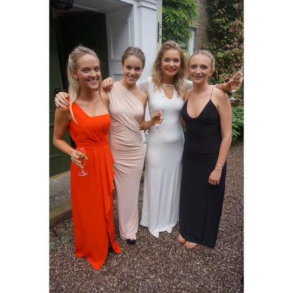 BCBGMAXAZRIA Red Peplum One Shoulder Gown - Picture 6 of 8